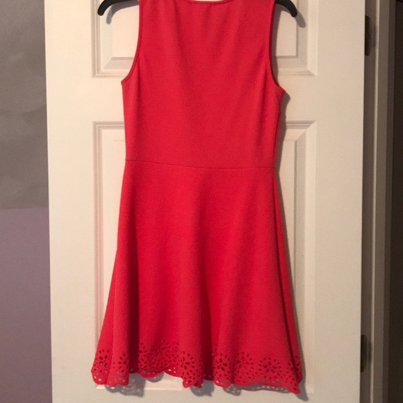 Coral dress - Picture 2 of 4